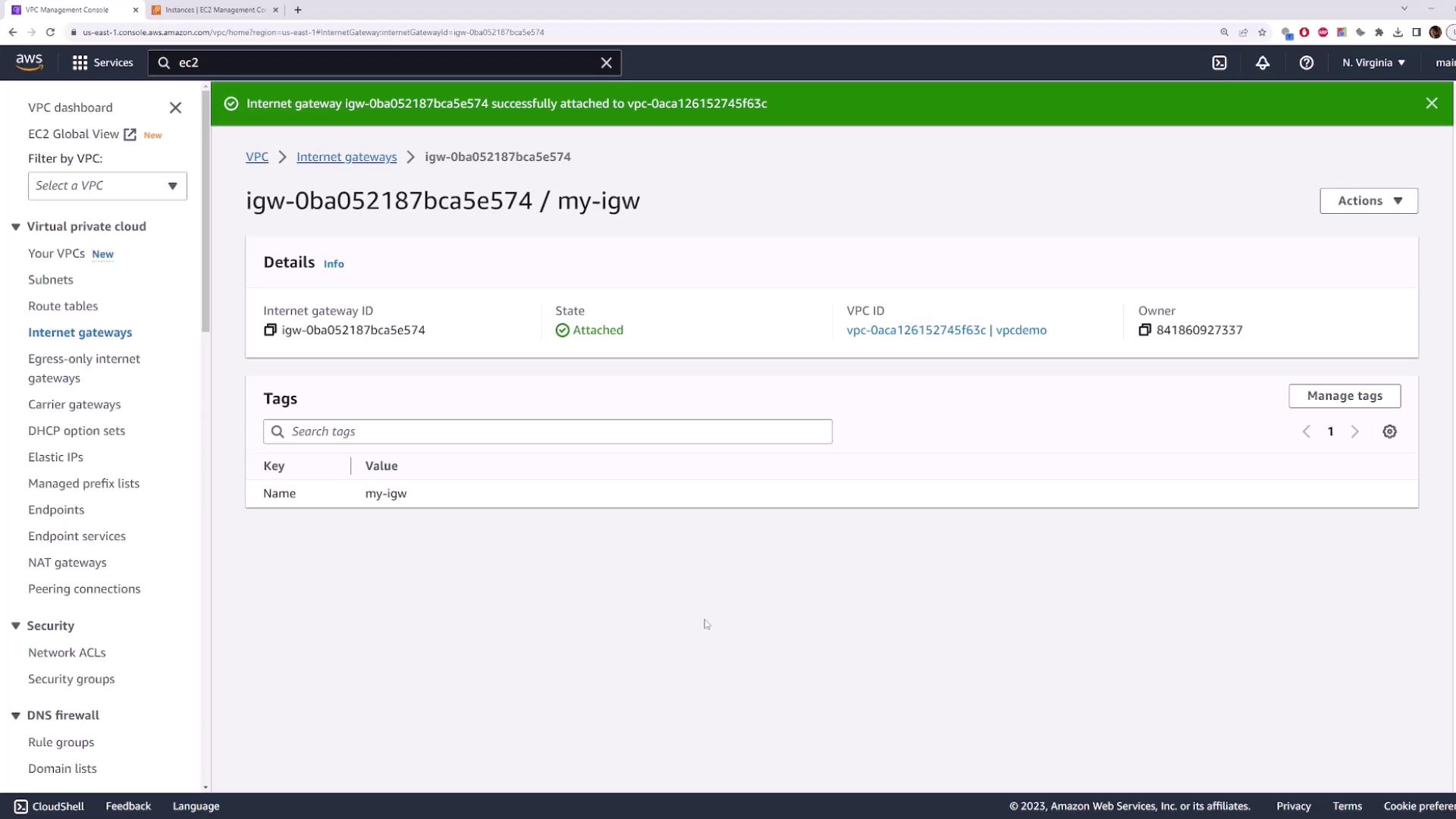 The image shows an AWS Management Console screen displaying details of an internet gateway with ID "igw-0ba052187bca5e574" that is attached to a VPC. The gateway is tagged with the name "my-igw."