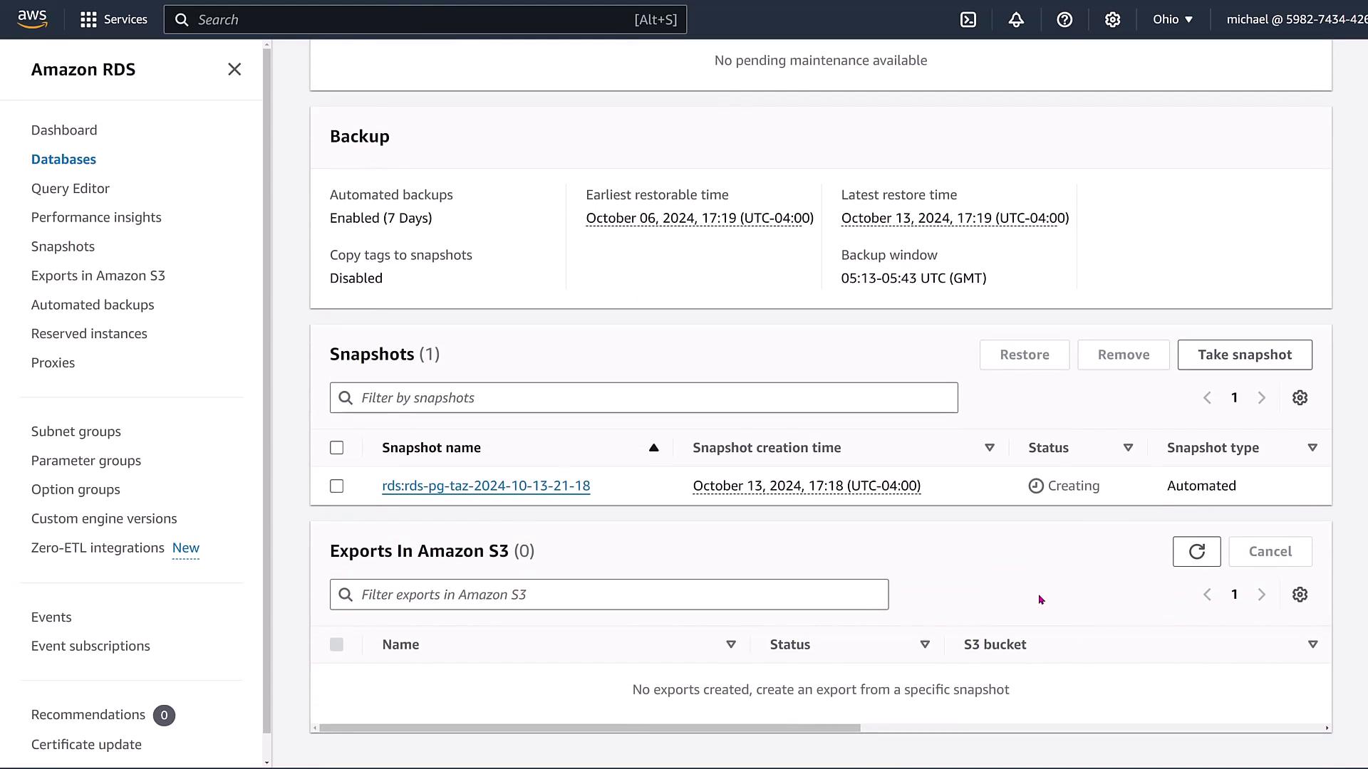 The image shows an Amazon RDS dashboard with details about backups and snapshots, including a snapshot in the process of being created.