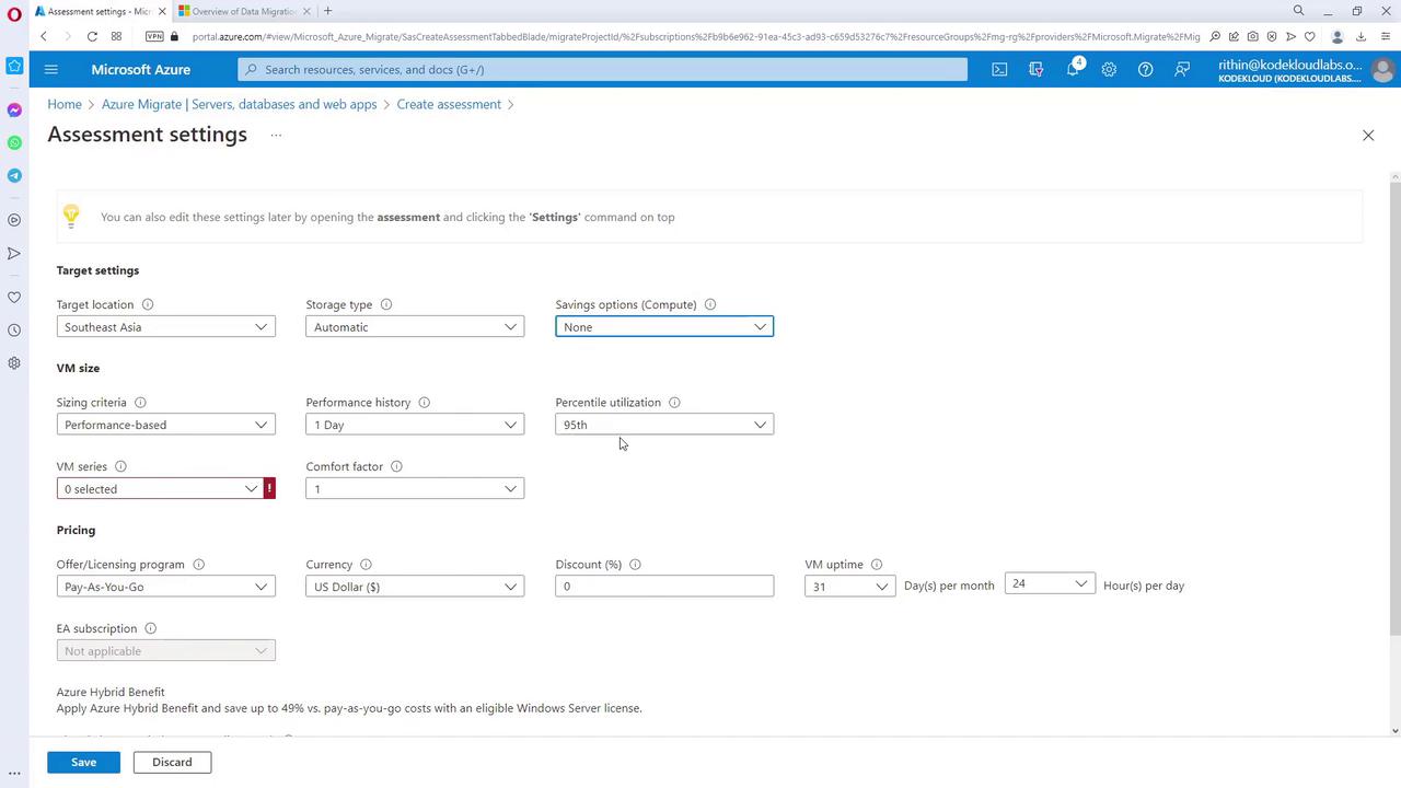 The image shows the "Assessment settings" page in Microsoft Azure, where various options for target settings, VM size, and pricing are configured for a migration assessment.