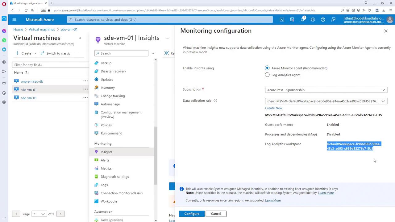 The image shows a Microsoft Azure portal interface with a focus on configuring monitoring settings for a virtual machine named "sde-vm-01." The configuration options include enabling insights using the Azure Monitor agent and selecting a subscription and data collection rule.