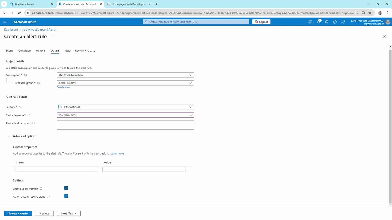 The image shows a Microsoft Azure portal screen for creating an alert rule, with fields for project details, alert rule details, and advanced options.