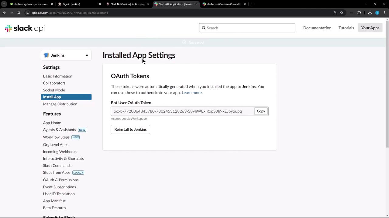 The image shows the "Installed App Settings" page of the Slack API, displaying an OAuth token for a bot user and options related to app installation in Jenkins.