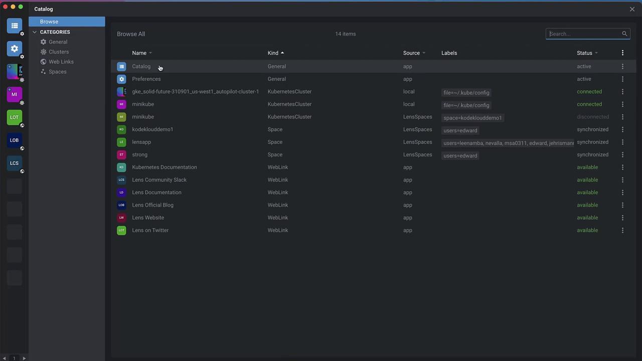 The image shows a software interface displaying a catalog of items, including Kubernetes clusters and web links, with their status and source information. The interface has a sidebar with categories and a search bar at the top.