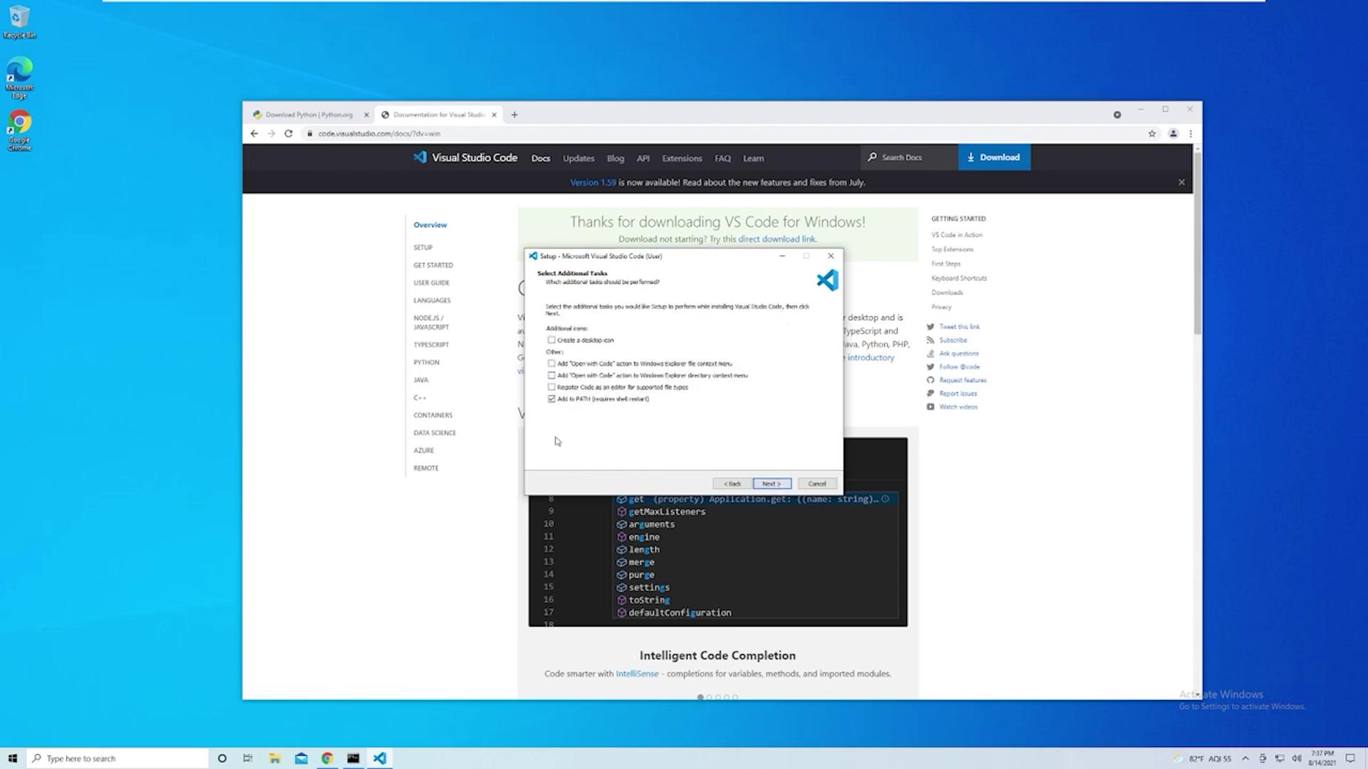 The image shows a Windows desktop with a Visual Studio Code installation window open, displaying additional setup tasks. The background is a webpage for downloading Visual Studio Code.